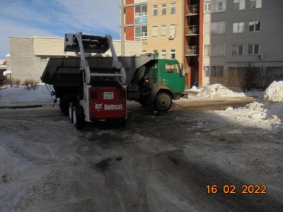 Стоянку не чистили3.jpg